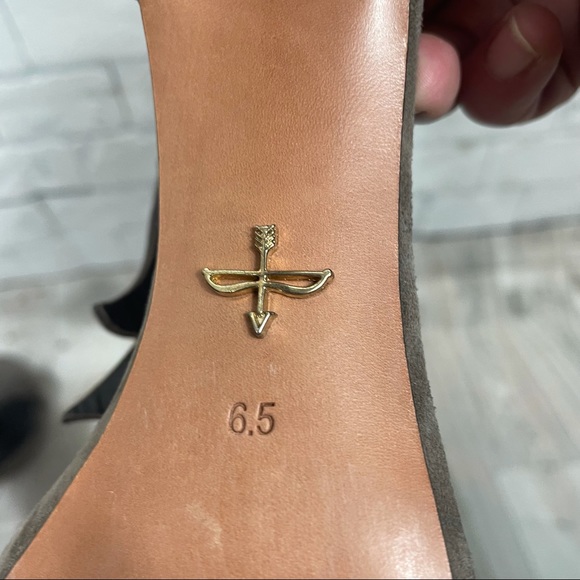 POUR LA VICTOIRE Vassy Studded Suede Heel Sandals Charcoal Grey 6.5 - Picture 11 of 16